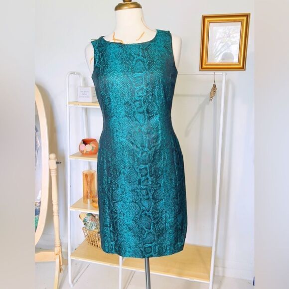 Peter Nygard Green Snakeprint Mini Dress - Picture 1 of 5
